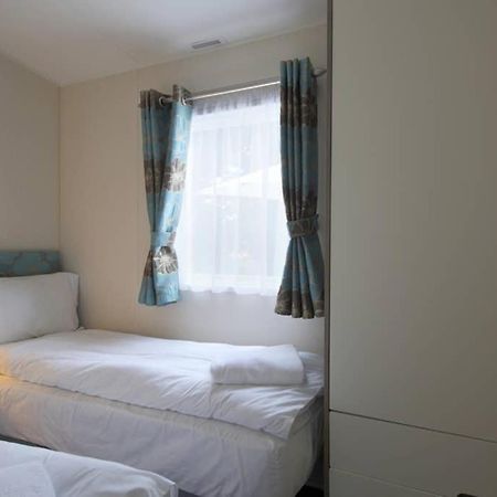 Edinburgh - Seton Sands-Cameo Caravan-Pet Friendly Exterior photo