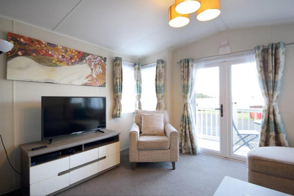 Edinburgh - Seton Sands-Cameo Caravan-Pet Friendly Exterior photo